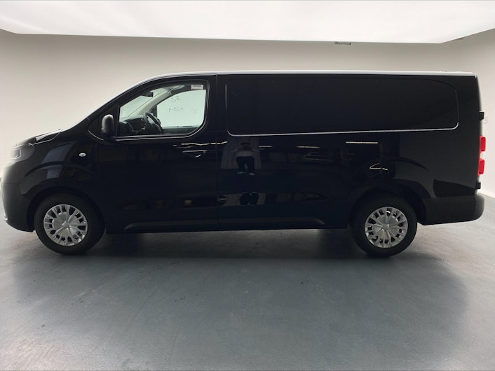 Vehicle image TOYOTA PROACE
