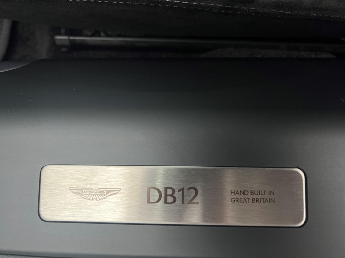 Vehicle image ASTON MARTIN DB12