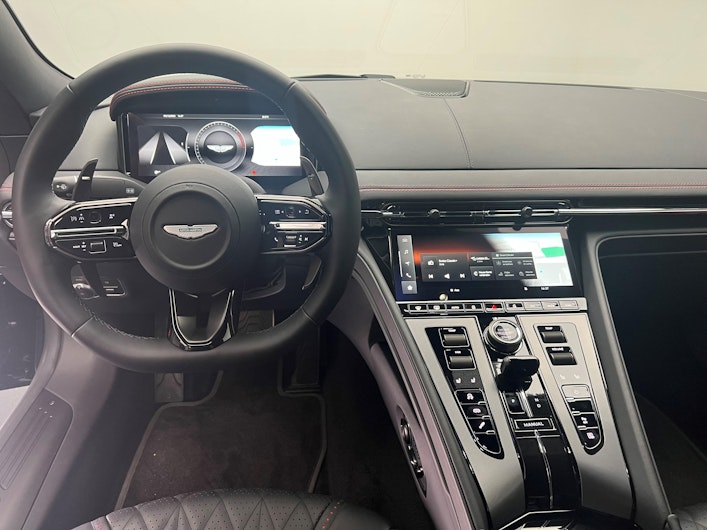 Vehicle image ASTON MARTIN DB12