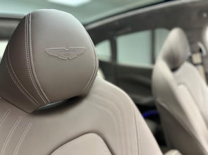 Vehicle image ASTON MARTIN DBX 4.0 V8 Bi-Turbo