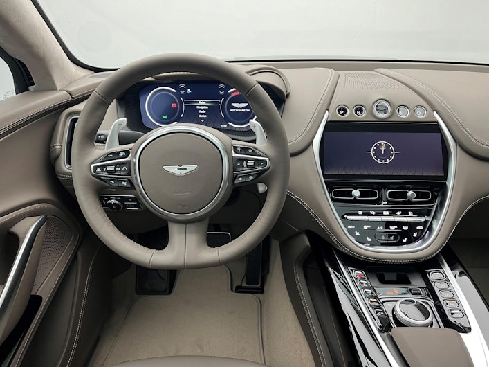 Vehicle image ASTON MARTIN DBX
