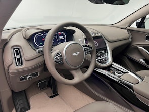 Vehicle image ASTON MARTIN DBX 4.0 V8 Bi-Turbo