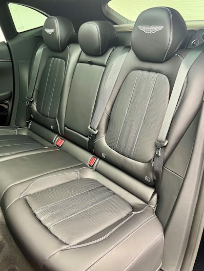 Vehicle image ASTON MARTIN DBX