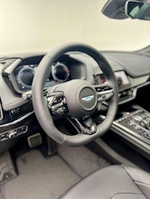 Vehicle image ASTON MARTIN DBX 707 4.0 V8 Bi-Turbo