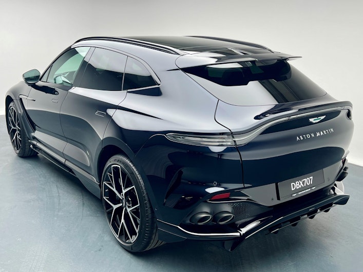 Vehicle image ASTON MARTIN DBX