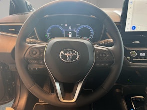Vehicle image TOYOTA Corolla 2.0 HSD Premium