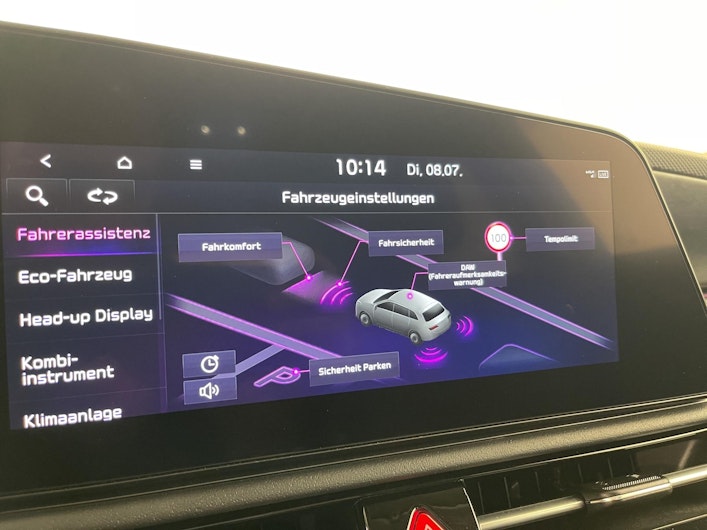 Vehicle image KIA NIRO