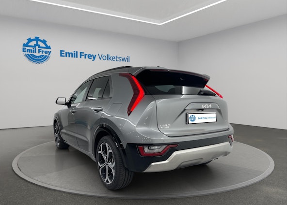 Vehicle image 2 Vehicle image 2