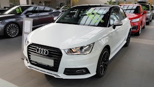 Vehicle image MAZDA CX-80 3.3 D Takumi Plus